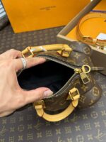 Louis Vuitton's new season POOCH BAG handbag M12617 - Image 8