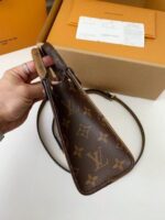Louis Vuitton ONTHEGO Tote Bag M46839 Crossbody Handba Size: 18*15*8.5cm - Image 5