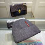 Prada knitted hat - Image 8
