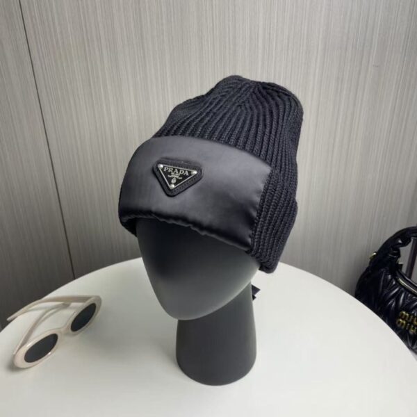 Prada new knitted hat