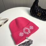 Chrome Hearts Autumn and Winter New Cross Knitted Hat - Image 5