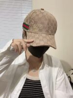 GUCCI baseball cap peaked cap hat - Image 2