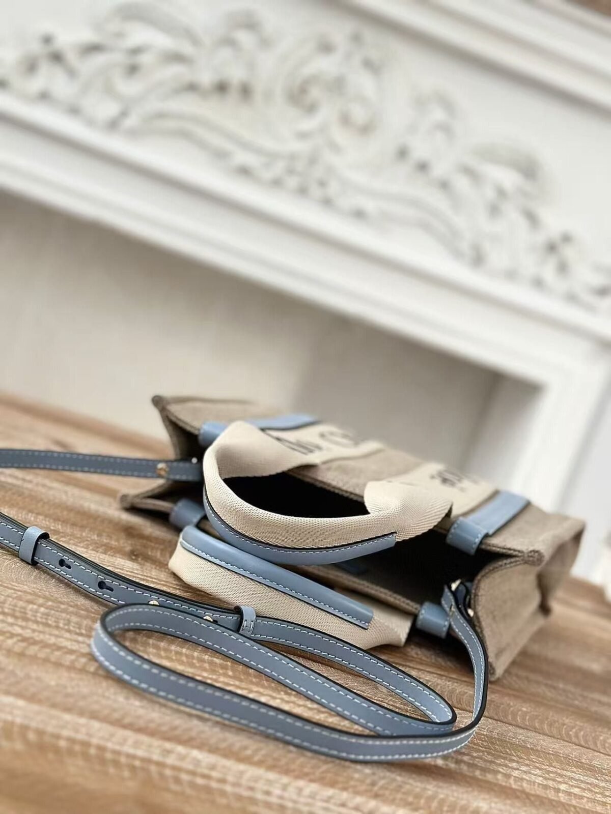 Chloe Woody linen pure cotton canvas and glossy crust, blue casual bag Small: 26.5*20*8cm - Image 5