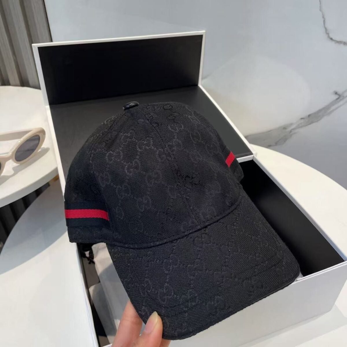 GUCCI baseball cap peaked cap hat - Image 3