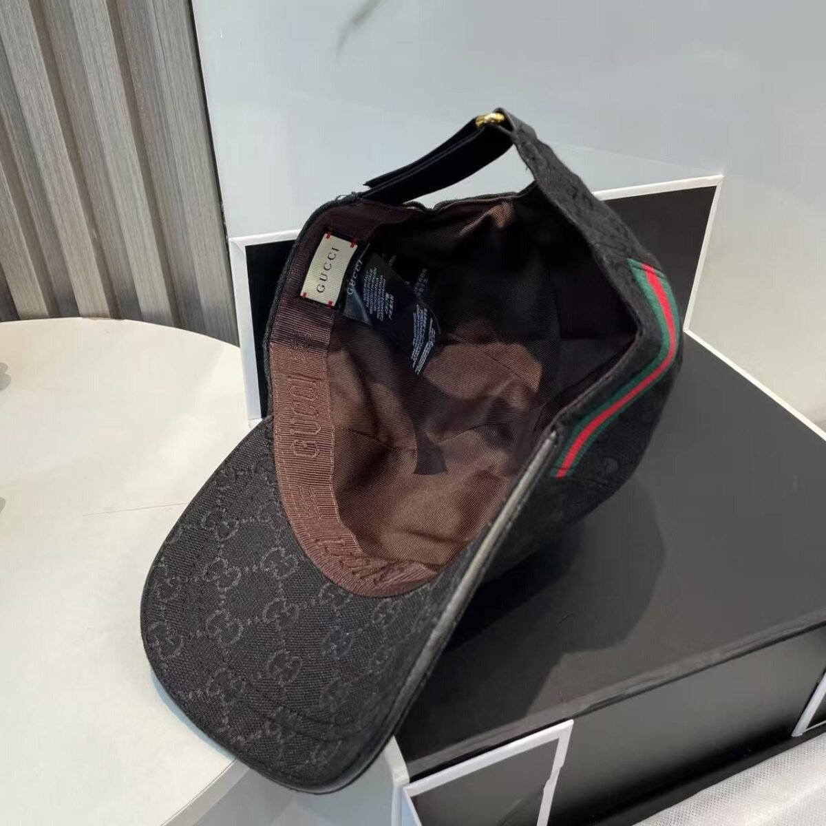 GUCCI baseball cap peaked cap hat - Image 9