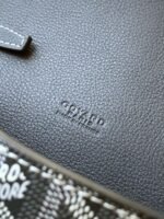 Goyard imported cowhide with canvas one-shoulder crossbody bag Size: 21*16*4cm - Image 9