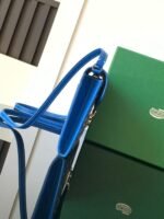 Goyard imported cowhide with canvas one-shoulder crossbody bag Size: 21*16*4cm - Image 3