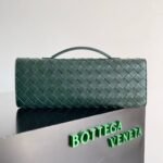 BOTTECA VENETA uses exquisite craftsmanship intreccio woven imported sheepskin evening clutch bag Si - Image 2