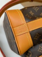 LV NO?? CARGO Vintage Handbag M1401 Size: 4*16*22cm - Image 7