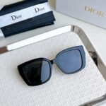 Dior Sunglasses - Image 4