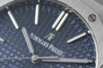 Audemars Piguet Royal Oak 15400 Series Men's Watch 41mm - Image 3