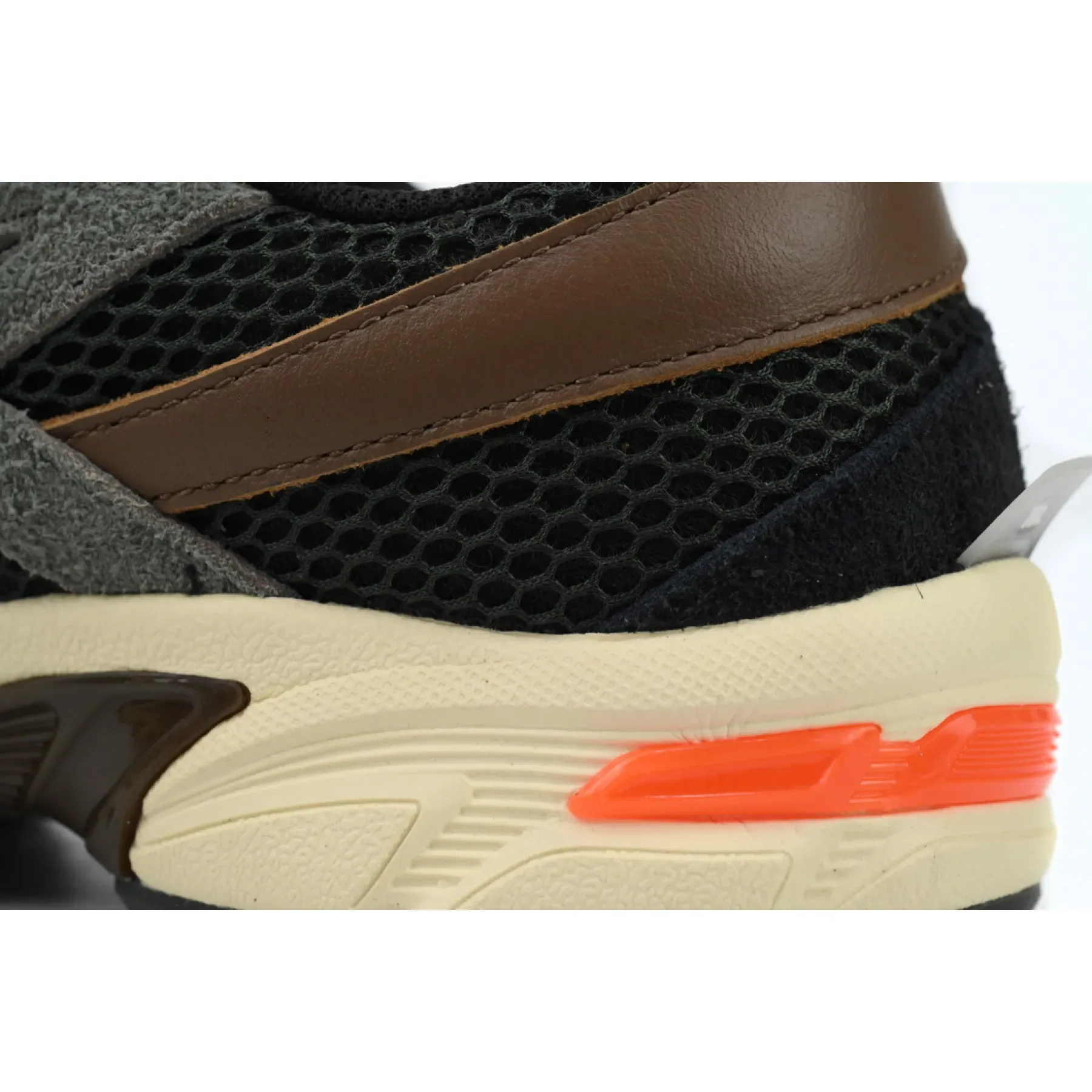 ASICS Gel-1130 Forest x HAL STUDIOS 1201A924-300 - Image 3