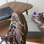 Balenciaga Hamptons Worn-Out Brown - Image 10