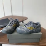 Balenciaga Hamptons Worn-Out Grey - Image 3