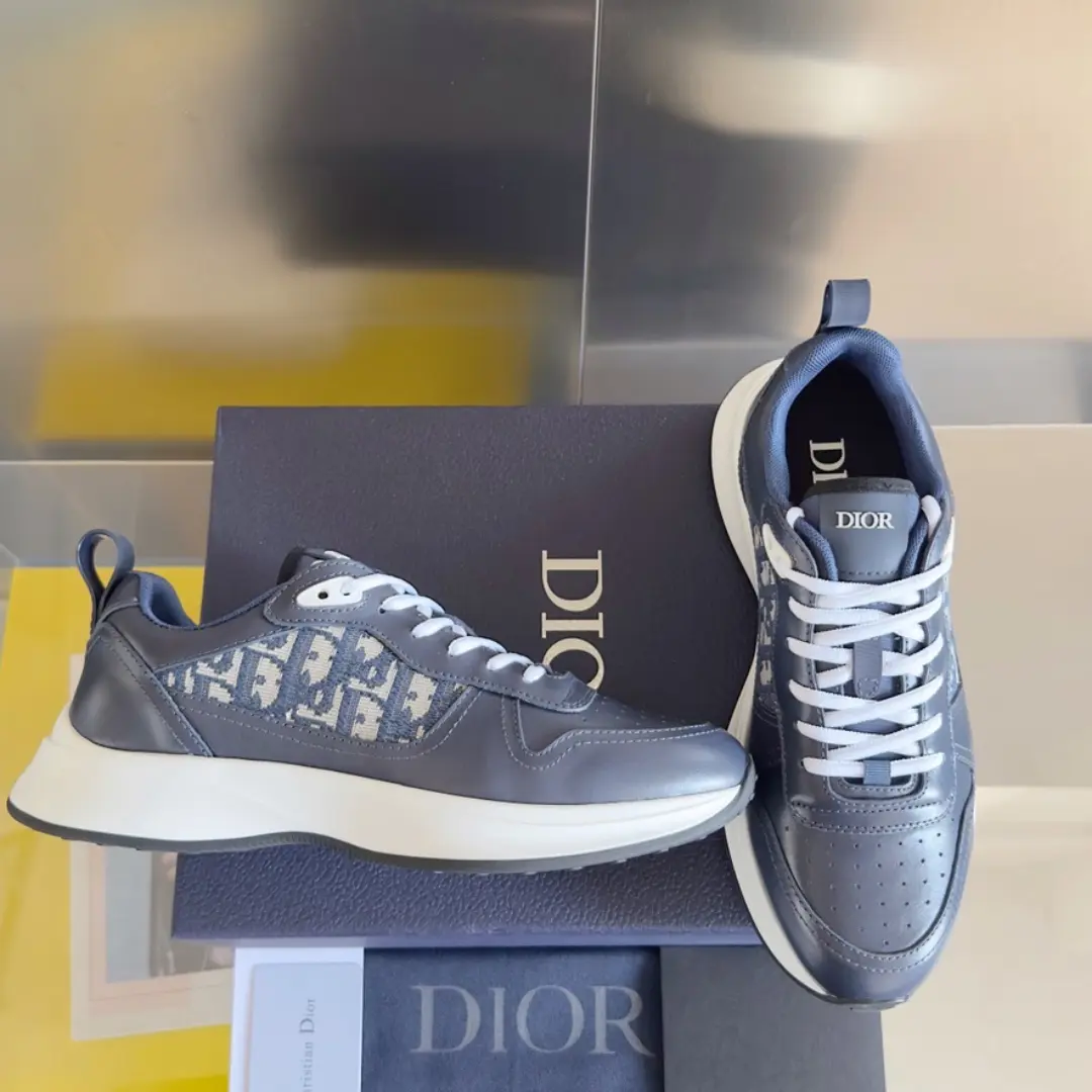 650DE69A-374F-49C6-BEE1-FADBAA270CB3_1_105_c Dior B25 Runner Men's Leather Sneakers D-Pattern Navy - Image 1