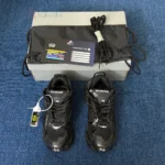 Balenciaga Runner LED Sneaker in Black - Image 2