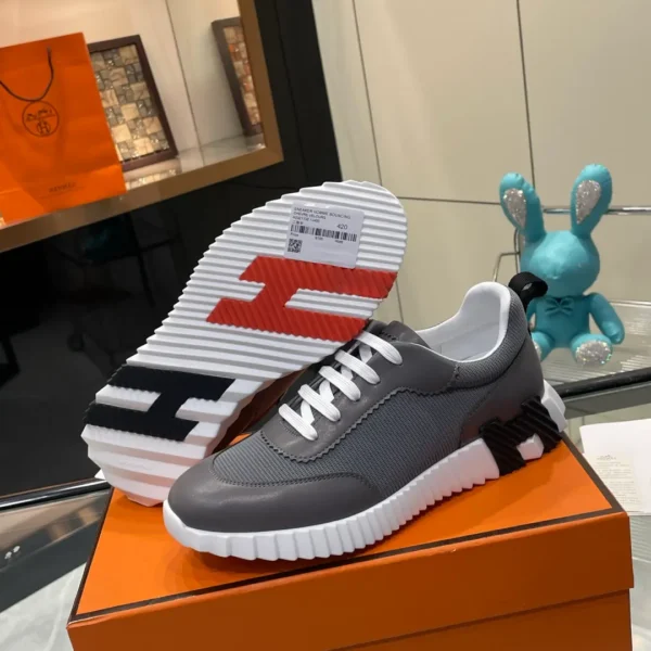 H*rmès Paris Bouncing Sneaker Osmium Grey