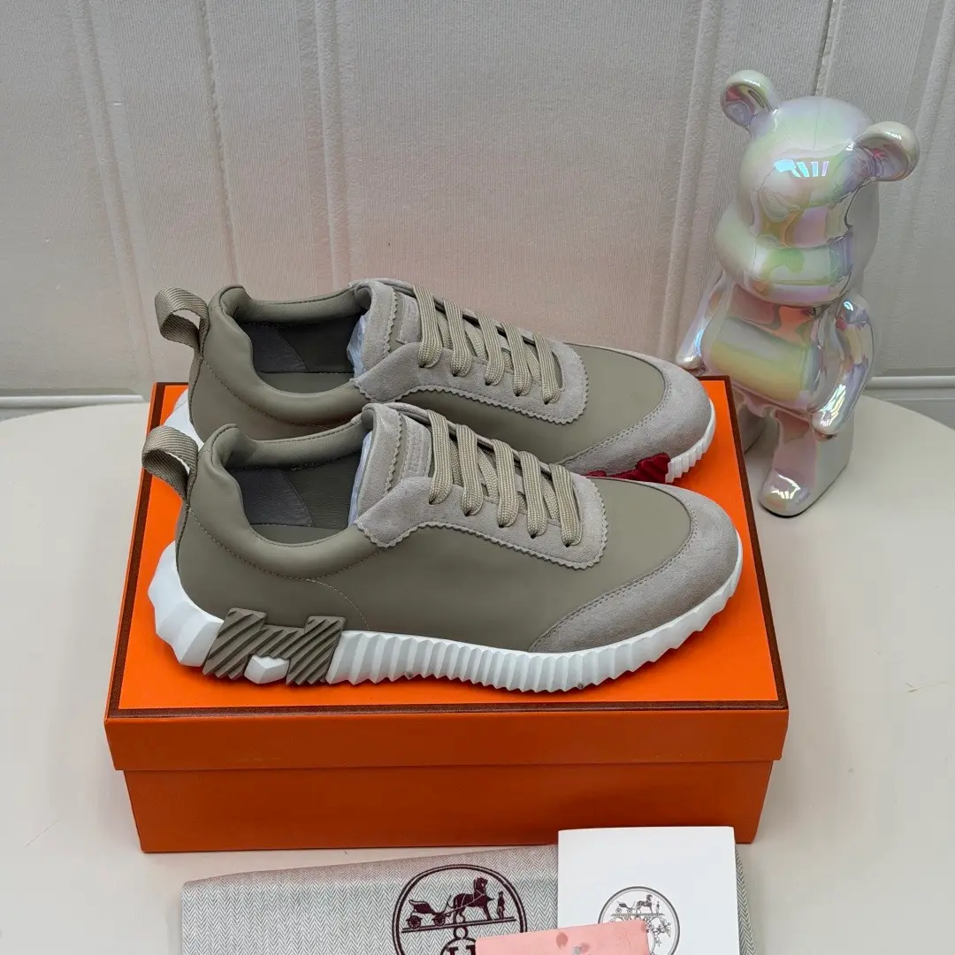IMG_2632 H*rmès Paris Bouncing Sneaker Osmium - Image 1