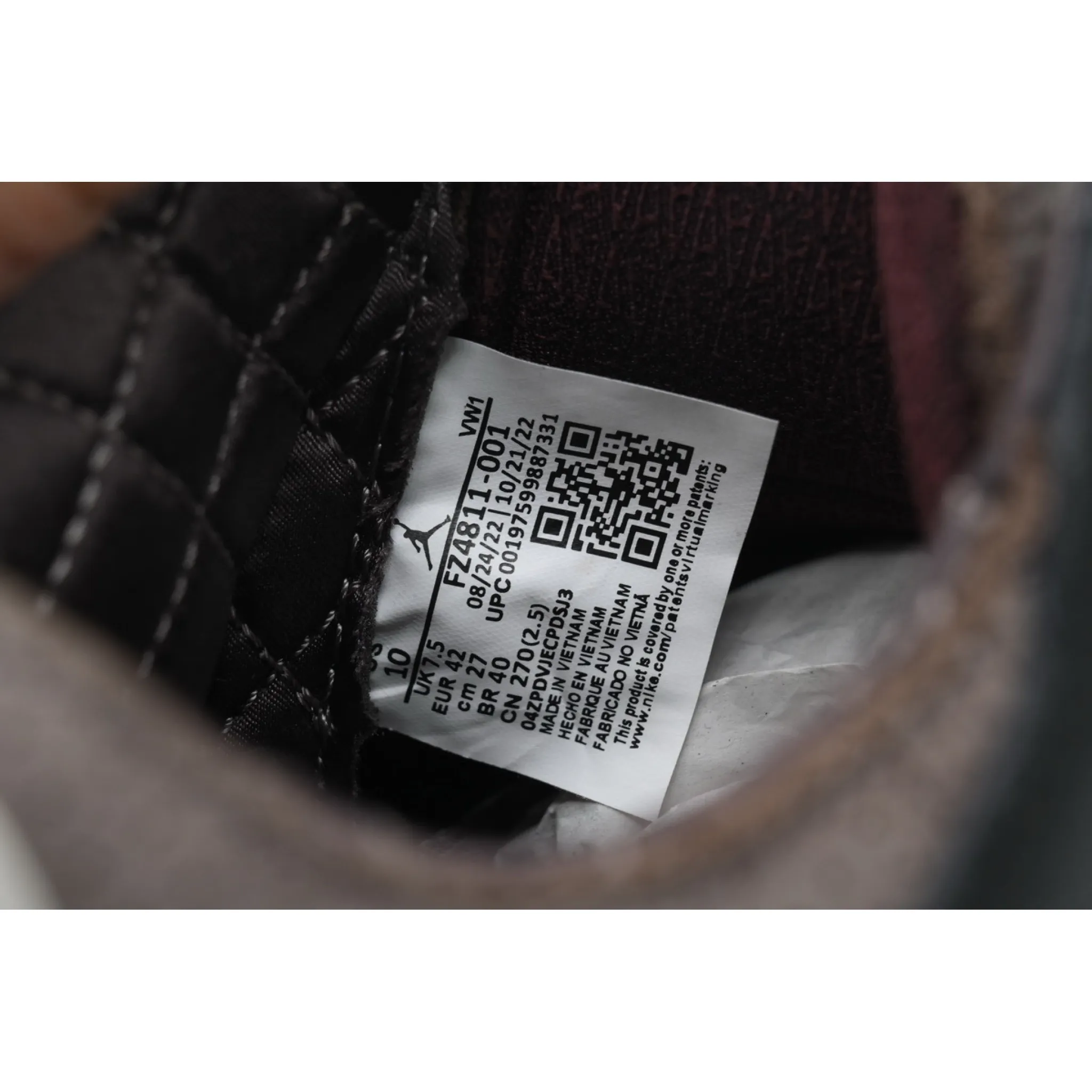 Levi's x Air Jordan 3 Retro SP 'Black Denim' - Image 7