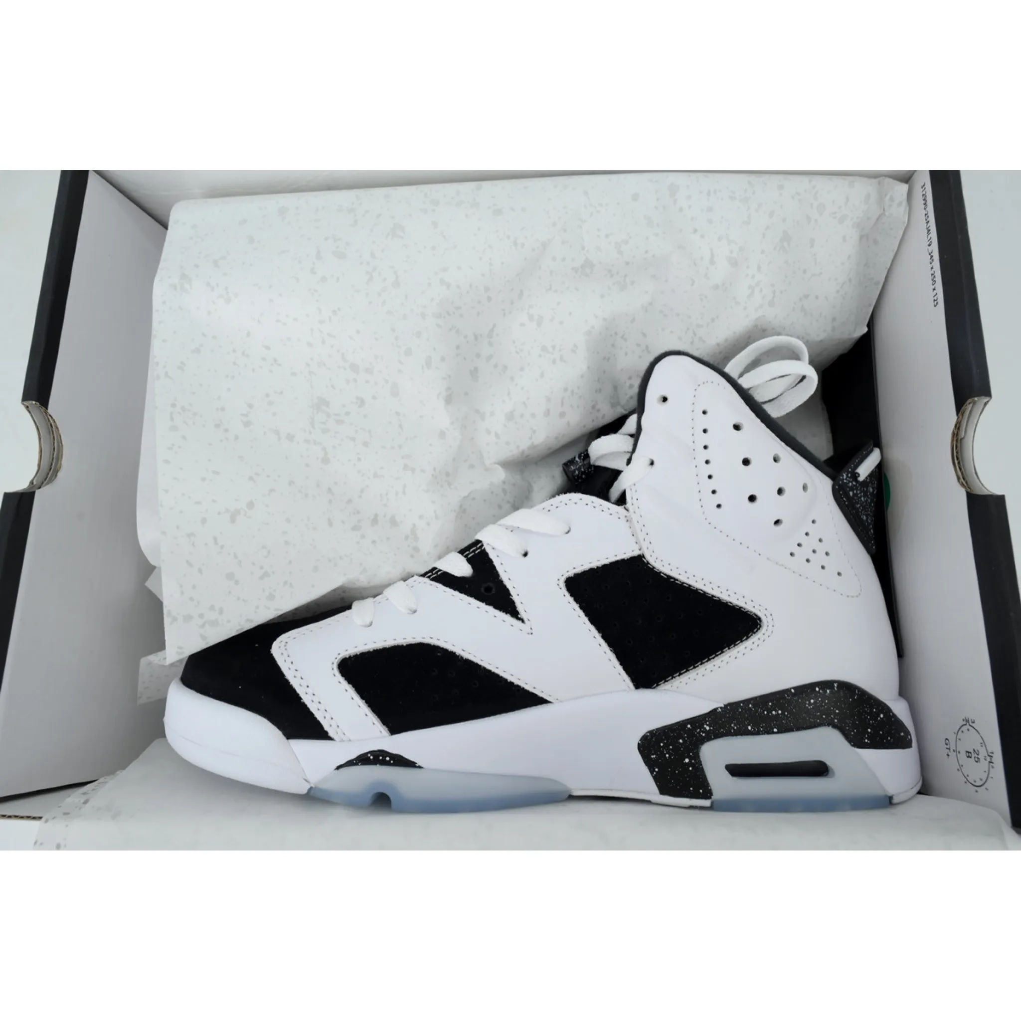 Air Jordan 6 'Oreo' - Image 5