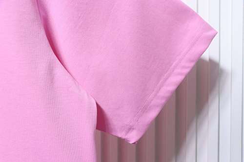ALO 26SS Embroidered Logo Short-Sleeve T-Shirt Pink - Image 7