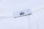 ALO 26SS Embroidered Logo Short-Sleeve T-Shirt White - Image 9