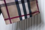 Burberry 22SS Checkered Stretch Drawstring Shorts - Image 7