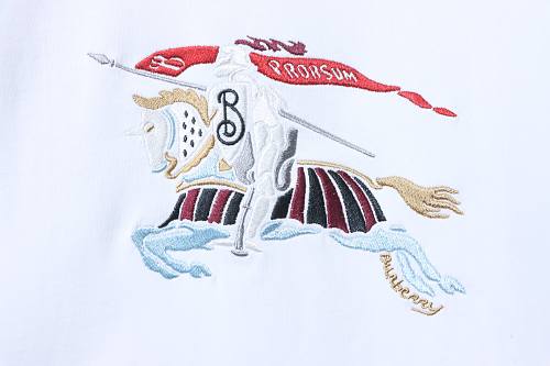 Burberry 25ss Color Block Equestrian Embroidered Short-Sleeve T-Shirt - Image 9