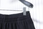 Burberry 25ss Cursive Letter Flocked Logo Shorts - Image 7