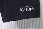Burberry 25ss Cursive Letter Flocked Logo Shorts - Image 9