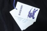 Burberry 25ss Cursive Letter Flocked Logo Shorts - Image 11