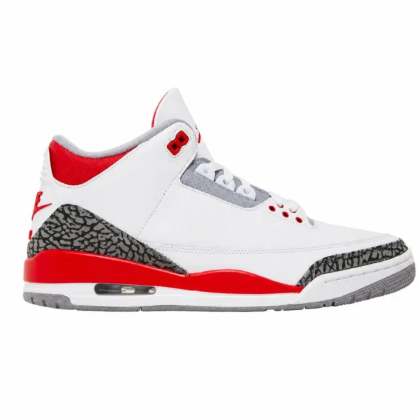 Air Jordan 3 Retro 'Fire Red' 2022